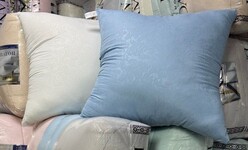Подушка DAMANI мікрофібра 70 x 70