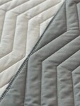Покривало ArCloud 180 x 215 стьобане двостороннє в сумцi (ZigZag - Rainy Day+Elephant Skin) - фото 5