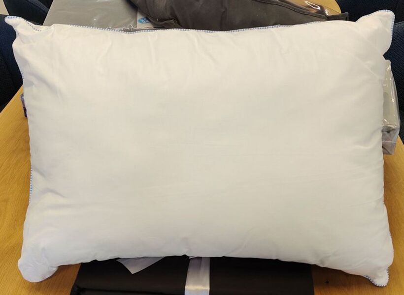 Подушка Snoozer 50 x 70 см з кантом, штучний лебединий пух, ТМ Daisy - зображення 3
