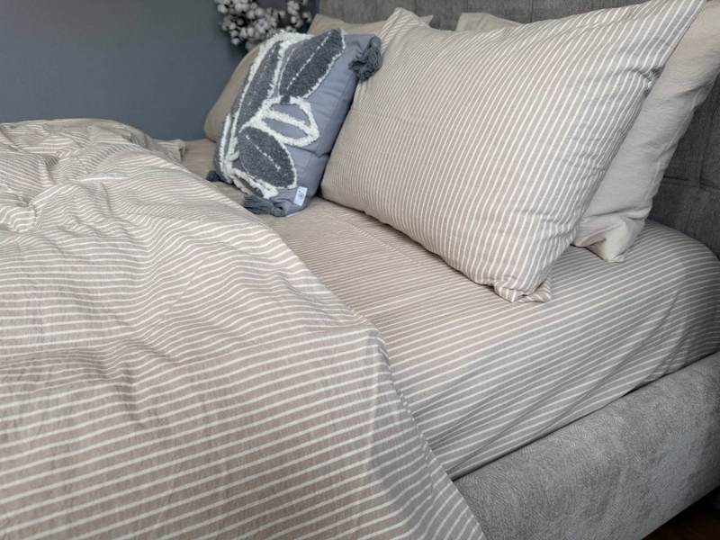 Постільна білизна Mini Bell Washed Cotton, кремова варена бавовна у тонку бежеву смужку - зображення 1