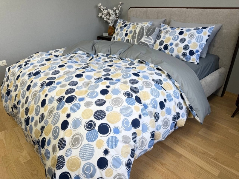 Комплект постельного белья Юлй Turkish Cotton, двусторонний, белый с яркими кругами - изображение 14