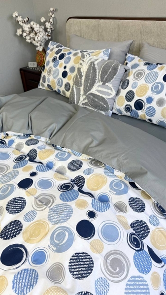 Комплект постельного белья Юлй Turkish Cotton, двусторонний, белый с яркими кругами - изображение 9